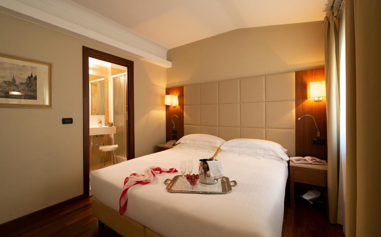 Fenice Hotel Milan